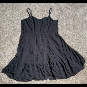Ruffle Bottom Sundress | Size: XXL | Black
